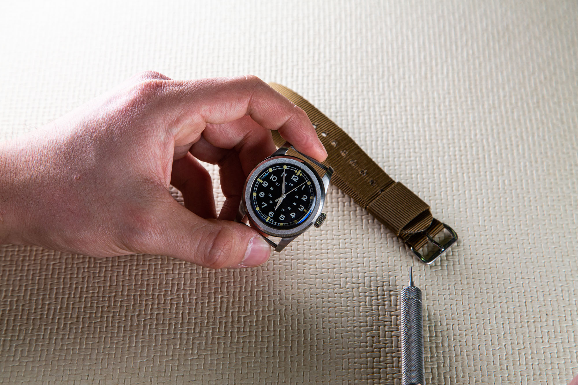 Comment changer un bracelet NATO sur une Fenix 3
