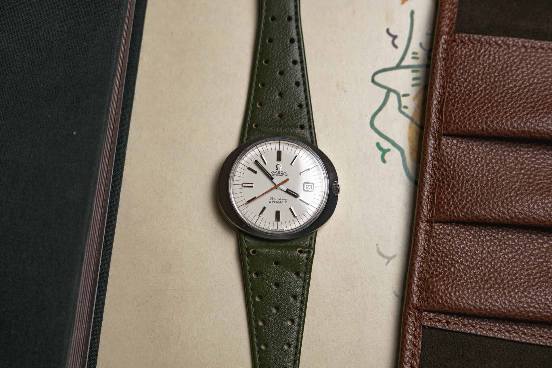 Omega Genève Dynamic - Sélection de montres vintage Joseph Bonnie