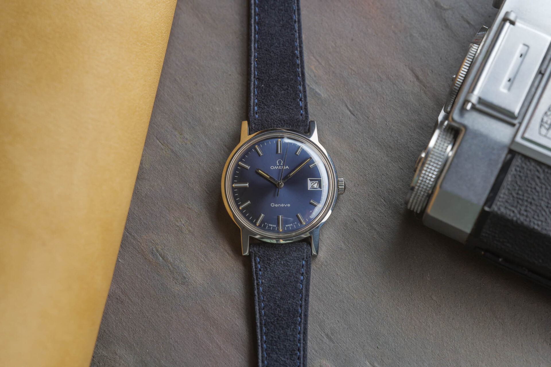 Omega Genève mécanique bleue - Sélection de montre vintage JOSEPH BONNIE décembre 2024