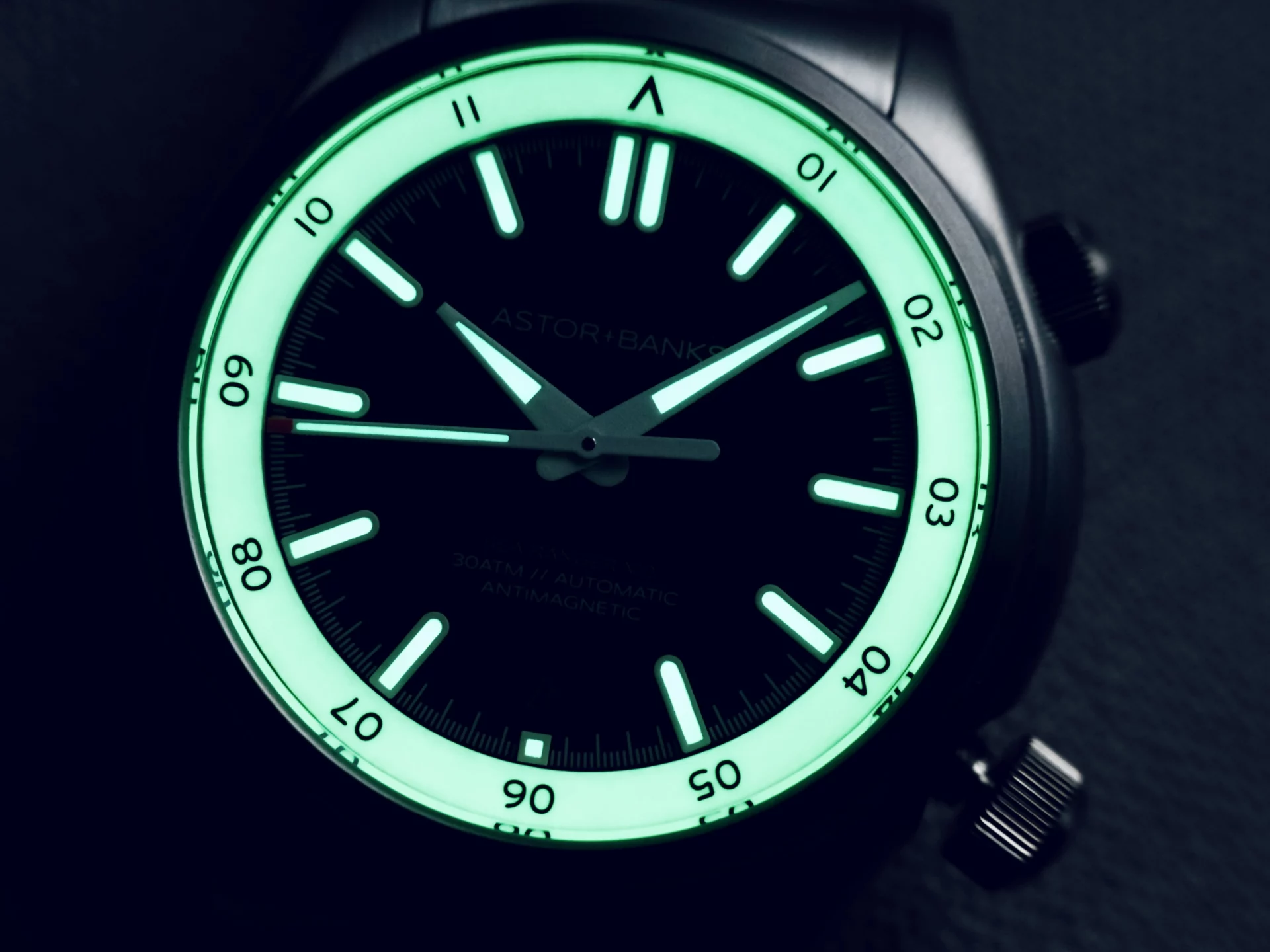 Astor + Banks Se Ranger M2 GADA Watch luminosité nocturne